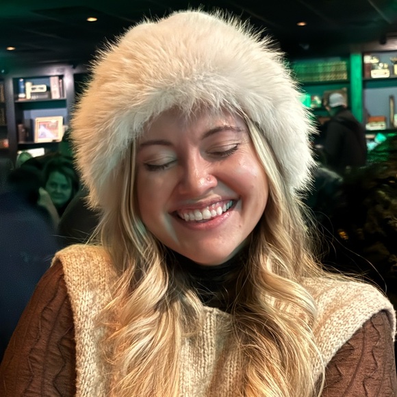 Faux Fur Hat Furry Winter Super Soft Fashion Hat 10 colors - Picture 10 of 15